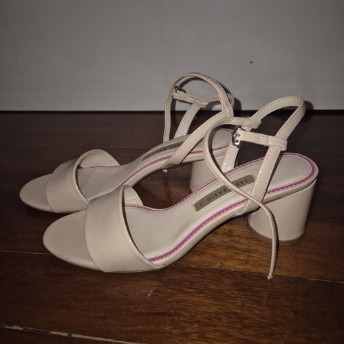 Zara beige sandals size 38