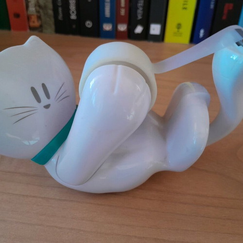Cat tape dispenser like new with weighted base for stability