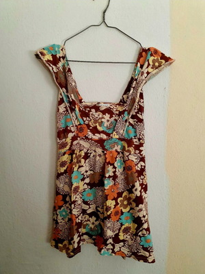 Μπλούζα Floral Topshop μεταχειρισμένη, καφέ πολύχρωμη, μέγεθος M