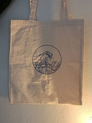 Canvas tote bag hand-painted with Hokusai's Wave design, beige