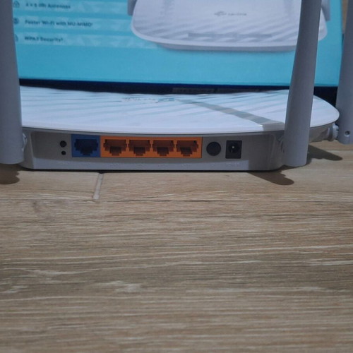 TP-LINK Archer C50 v4 Wireless Router Wi-Fi 5 like new, 4 ports
