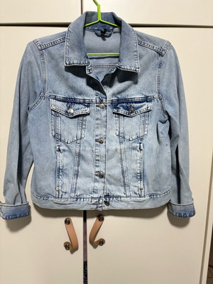 Denim jacket short H&M divided like new