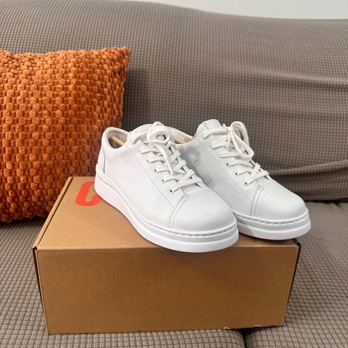 Camper Runner Up white leather sneakers size 38 like new