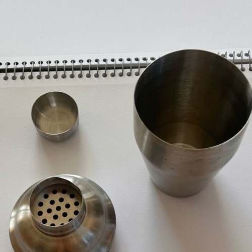 Stainless Steel Cocktail Shaker classic bar mixer set like new