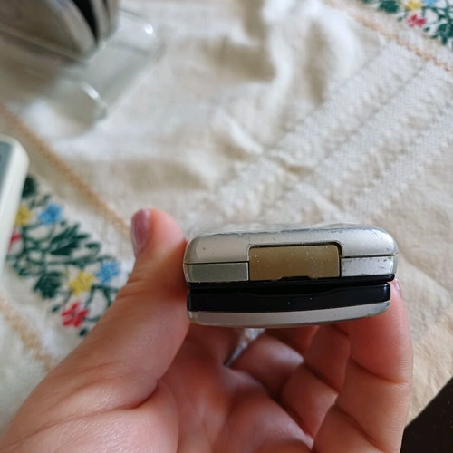 Sharp GX29 used without charger and battery