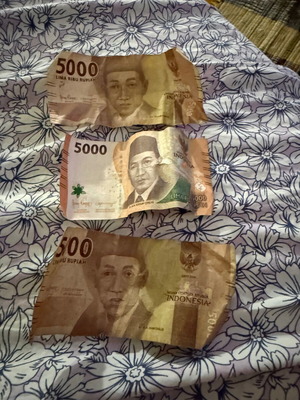 Indonesian banknotes, pack