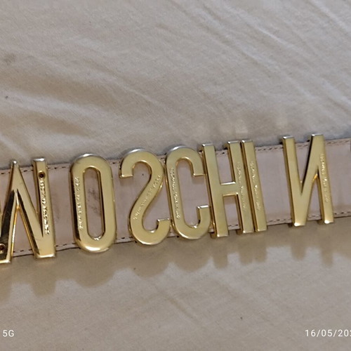 Moschino Redwall leather navy belt like new, size S 75