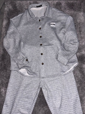 Women's tracksuit set like new with waffle texture gray, size L