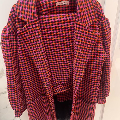 As Deolindas blazer and pants set used, small, colorful plaid