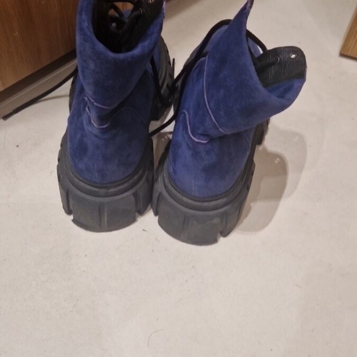 Vassilis Tsitsivas suede boots blue color like new