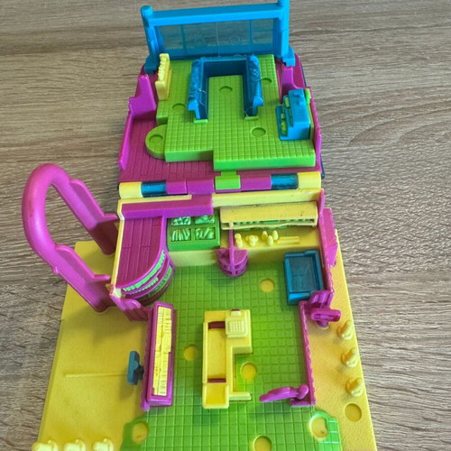 Polly Pocket 10th Anniversary Supermarket Grocery Store used 2006