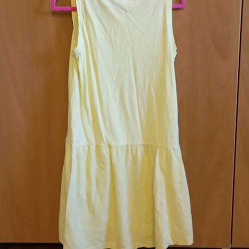 Energiers dress used, yellow, for 8 years, 128 cm