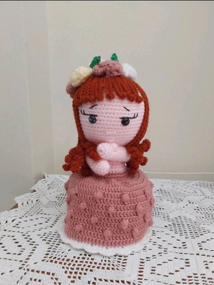 Knitted doll bouquet of flowers new