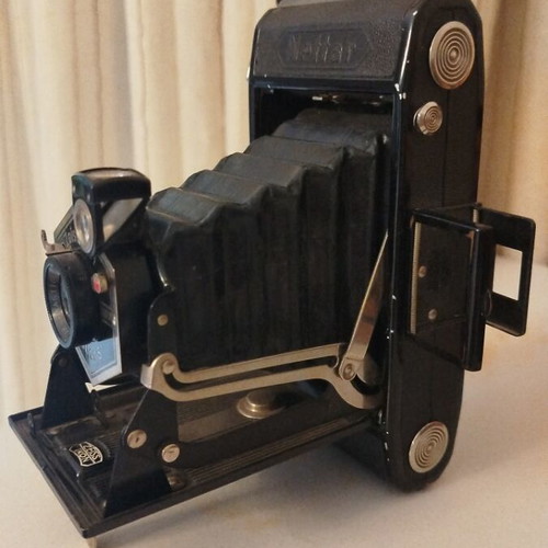 Zeiss Ikon Nettar folding camera used, vintage 120 film