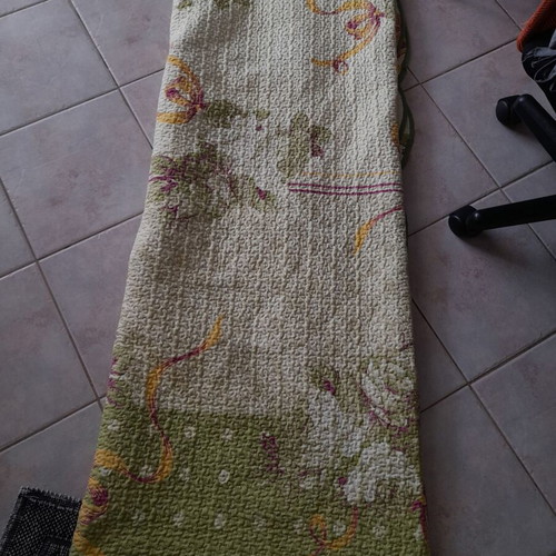 Double quilt like new, green with patterns, 210x220 cm