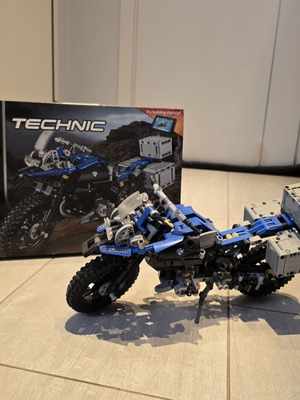 Lego Technic BMW R 1200 GS σαν καινούργιο με κουτί και οδηγίες