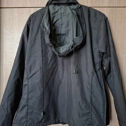 Fila women's jacket medium size like new, black with fleece lining