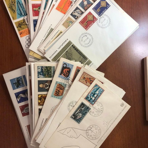 Greek First Day Covers 1960-1991 like new, 102 different