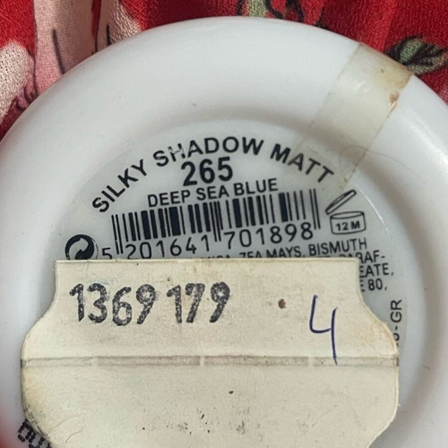Seventeen Silky Shadow Matt Eyeshadow 265 Deep Sea Blue new