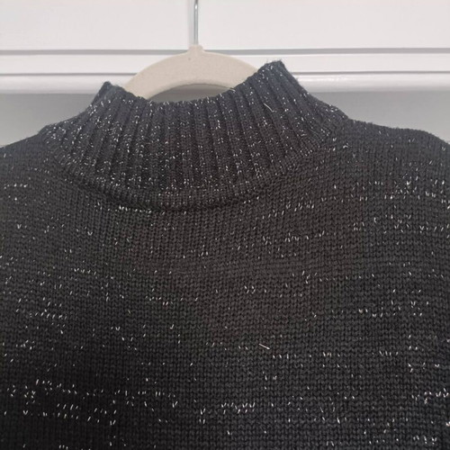 Women's black glitter sweater used, size L