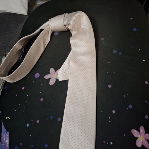 Berto Lucci silk tie, cream with subtle polka dots