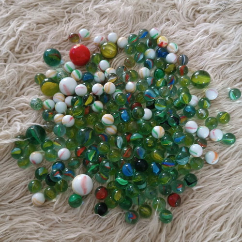 Marbles used, pack of 229 in various sizes
