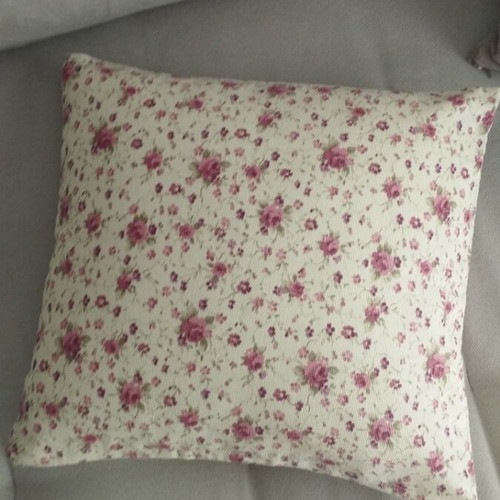 Laura Ashley decorative pillow like new with floral design