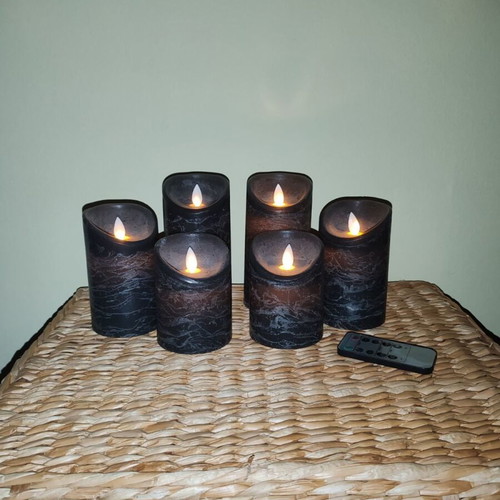 Electronic candles like new, set of 6 with remote control