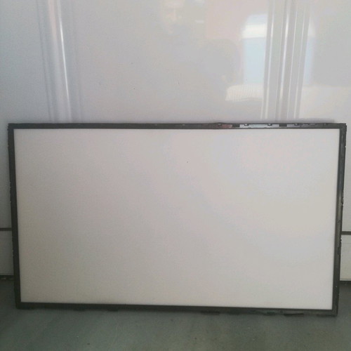 Arielli 32inch LED TV screen back panel used, model LED-32DN9T2
