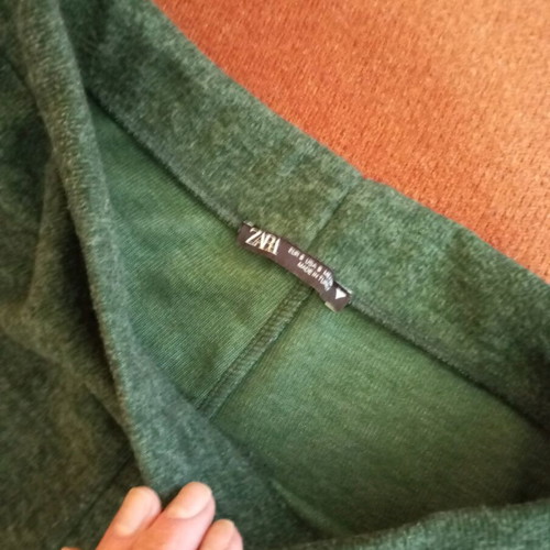 Green pants new, size S