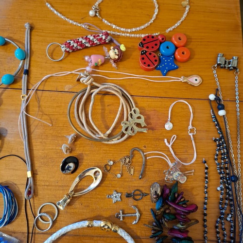 Jewelry lot used, package