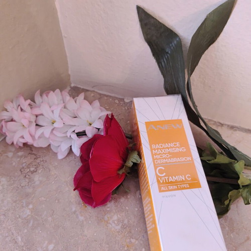 Avon Anew Radiance Maximising Micro-Dermabrasion Face Cream with Vitamin C 75 ml new