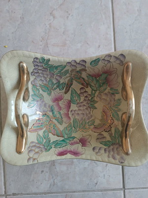 Sat Suma Japanese used hand painted 31×22 cm with gilded handles
