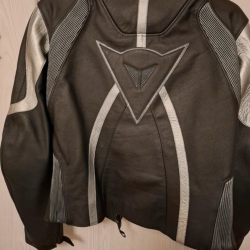 Dainese leather full reinforced jacket unisex new size 46 (S-M)