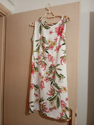 Sleeveless floral dress, XXL size
