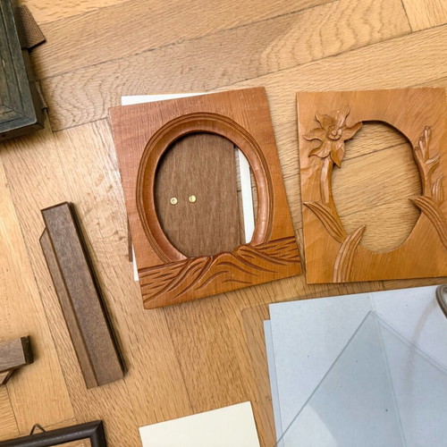 Vintage frame set used with materials for artists