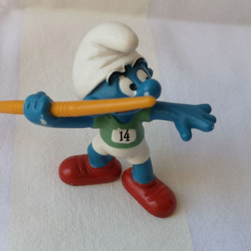 Smurf athlete with javelin Peyo used