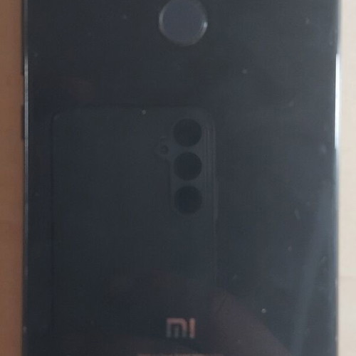 Xiaomi Mi 8 Lite M1808D2TG μεταχειρισμένο με σπασμένη οθόνη για ανταλλακτικά ή επισκευή
