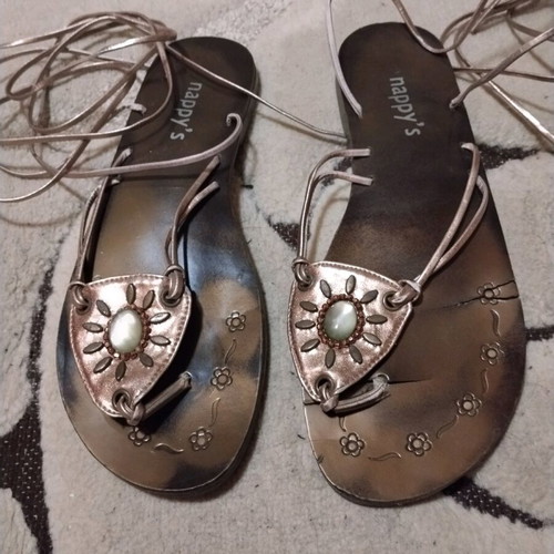 Boho Lace-up Sandals "nappy's" like new with ethnic details brown and gold