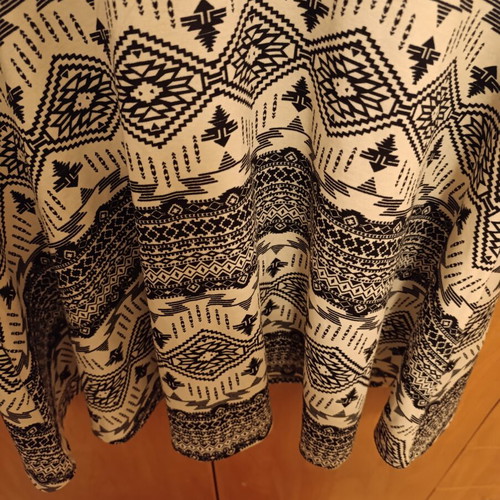 Dress H&M Divided with black and white ethnic geometric pattern like new