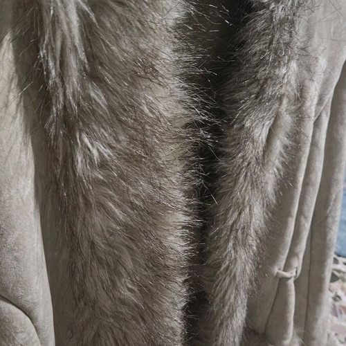 Guess coat like new with fur and suede beige women's outerwear