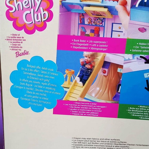Shelly Kelly Club Lots of Secrets Clubhouse sealed, new Mattel