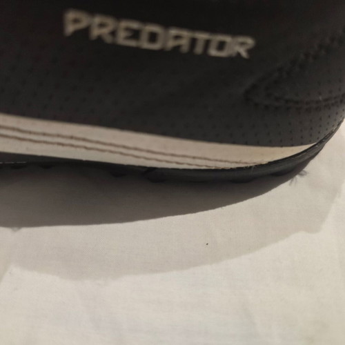 Αθλητικά παπούτσια ποδοσφαίρου Adidas μεταχειρισμένα, νούμερο 36, δερμάτινα με σχάρα