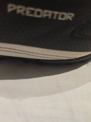 Αθλητικά παπούτσια ποδοσφαίρου Adidas μεταχειρισμένα, νούμερο 36, δερμάτινα με σχάρα