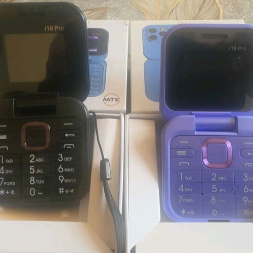 i16Pro phone like new, set of 2 with dual SIM cards