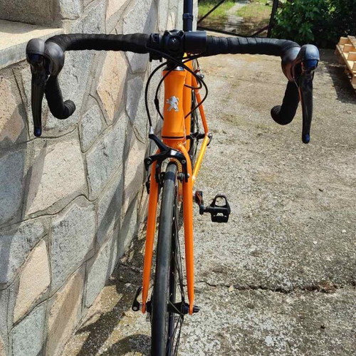 Peugeot R15 28" road bike, size 56, like new