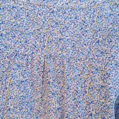 Vintage dress used in very good condition