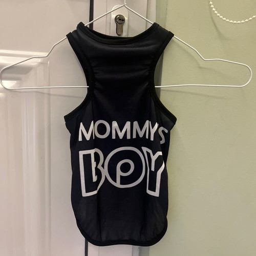 Cat shirt like new with "MOMMY'S BOY" print XL
