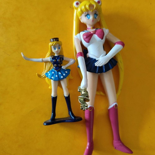 Sailor Moon figure set like new