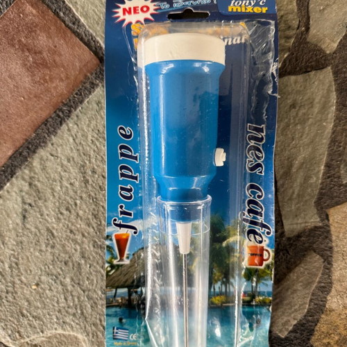 Handheld Frappe Maker new with AAA batteries